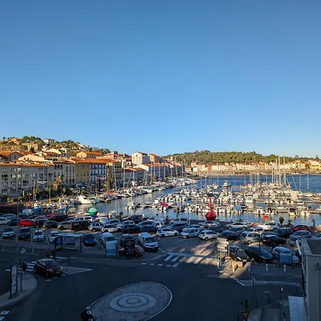 Castellane : T2 Spacieux - Vue Port - Wifi Apartment *