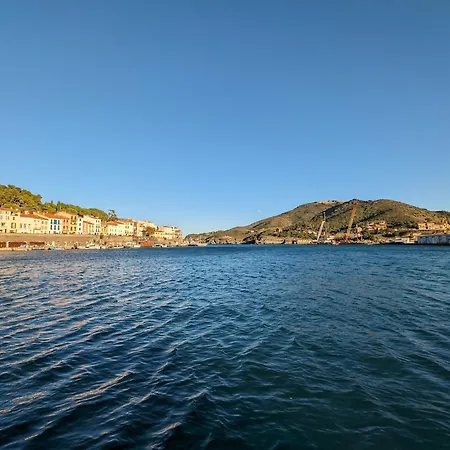 Castellane : T2 Spacieux - Vue Port - Wifi Apartment