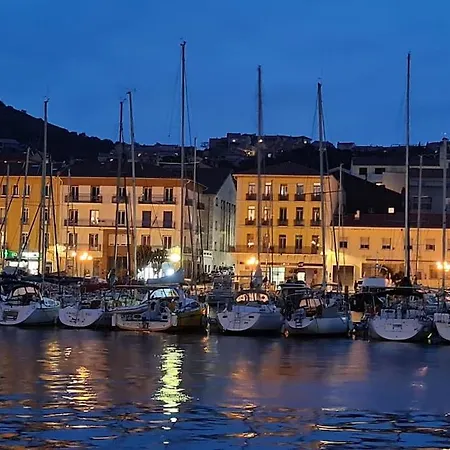 Castellane : T2 Spacieux - Vue Port - Wifi Port Vendres