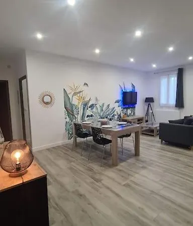 Castellane : T2 Spacieux - Vue - Wifi Apartmán *