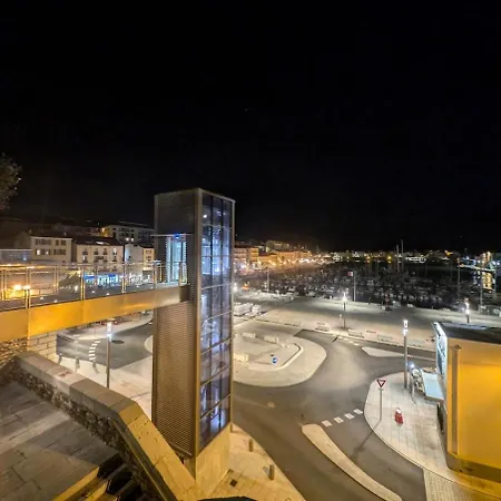 Castellane : T2 Spacieux - Vue Port - Wifi Apartment *