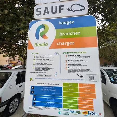 Castellane : T2 Spacieux - Vue Port - Wifi Port Vendres