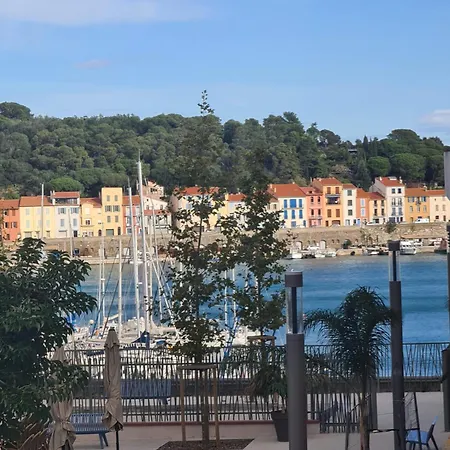 Apartment Castellane : T2 Spacieux - Vue Port - Wifi Port Vendres