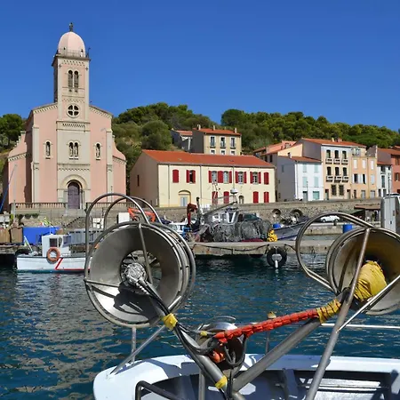Apartment Castellane : T2 Spacieux - Vue Port - Wifi