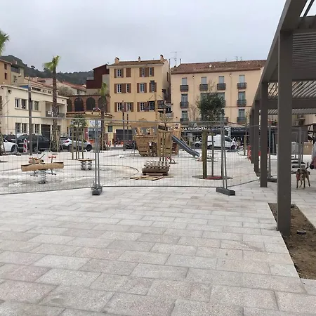 Apartamento Castellane : T2 Spacieux - Vue - Wifi *