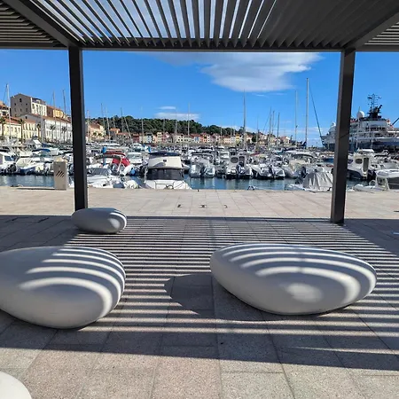 Castellane : T2 Spacieux - Vue - Wifi Apartmán *